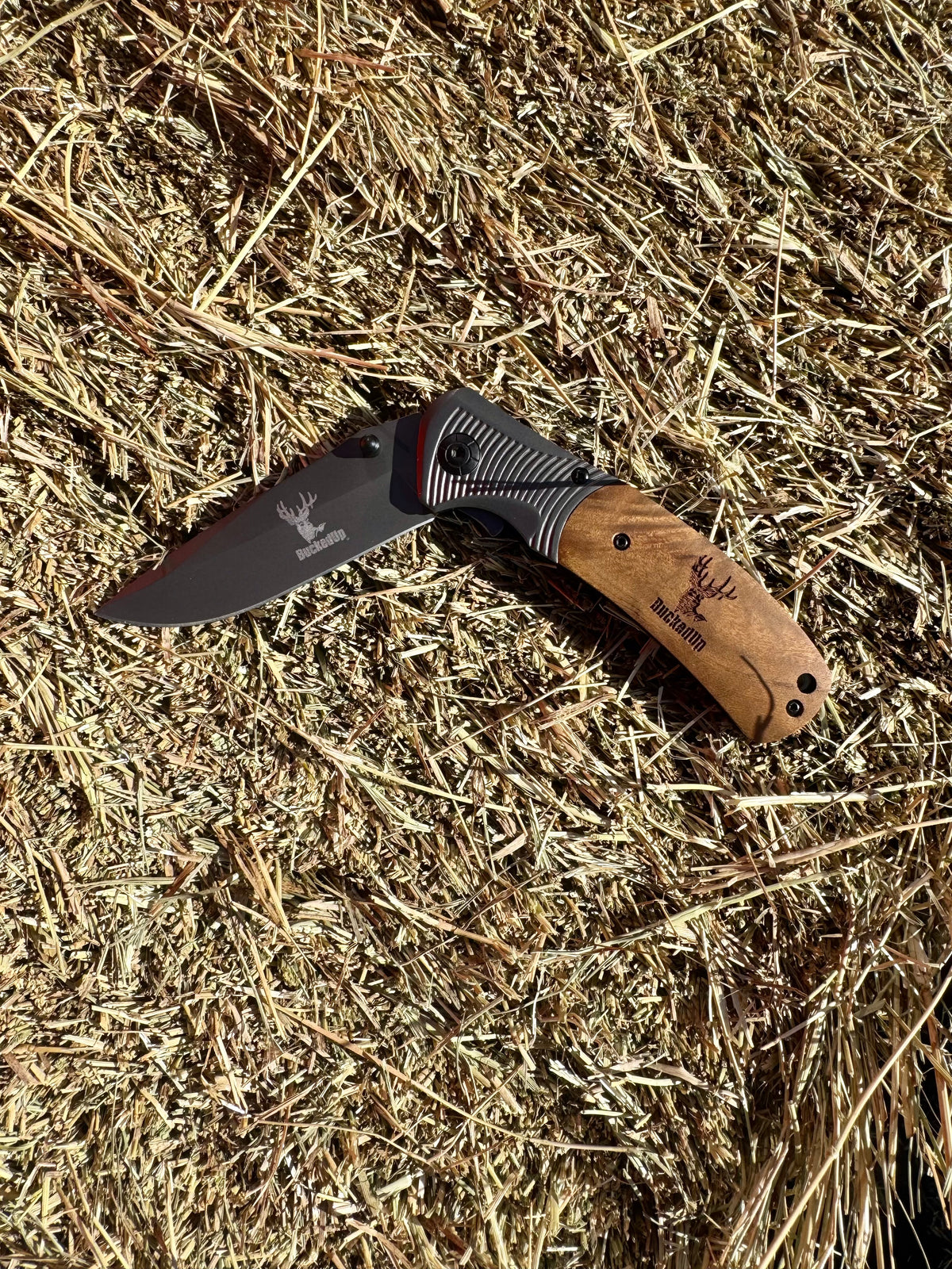 BuckedUp Tactical Pocket Knife Gray - BuckedUp Apparel