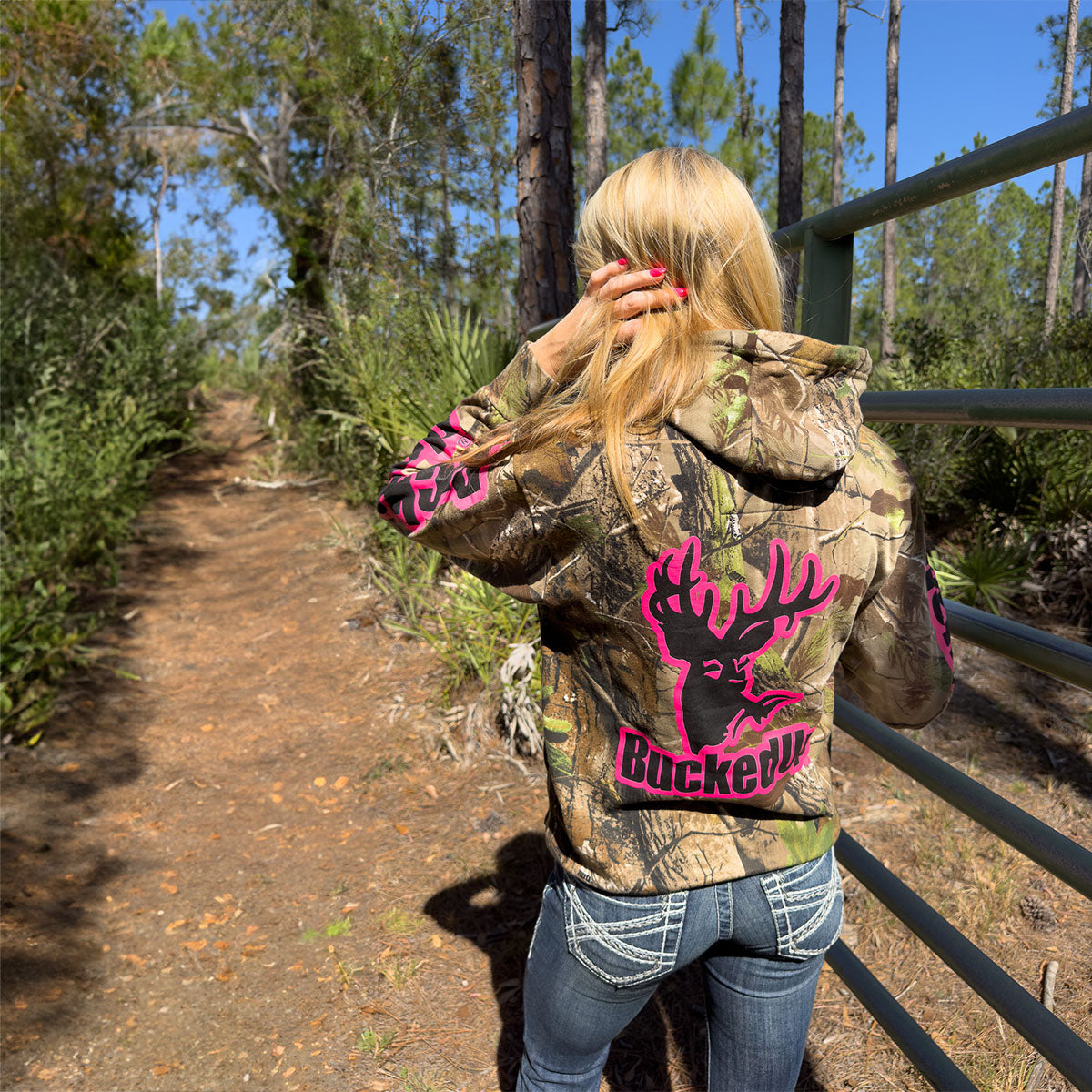 womens pink